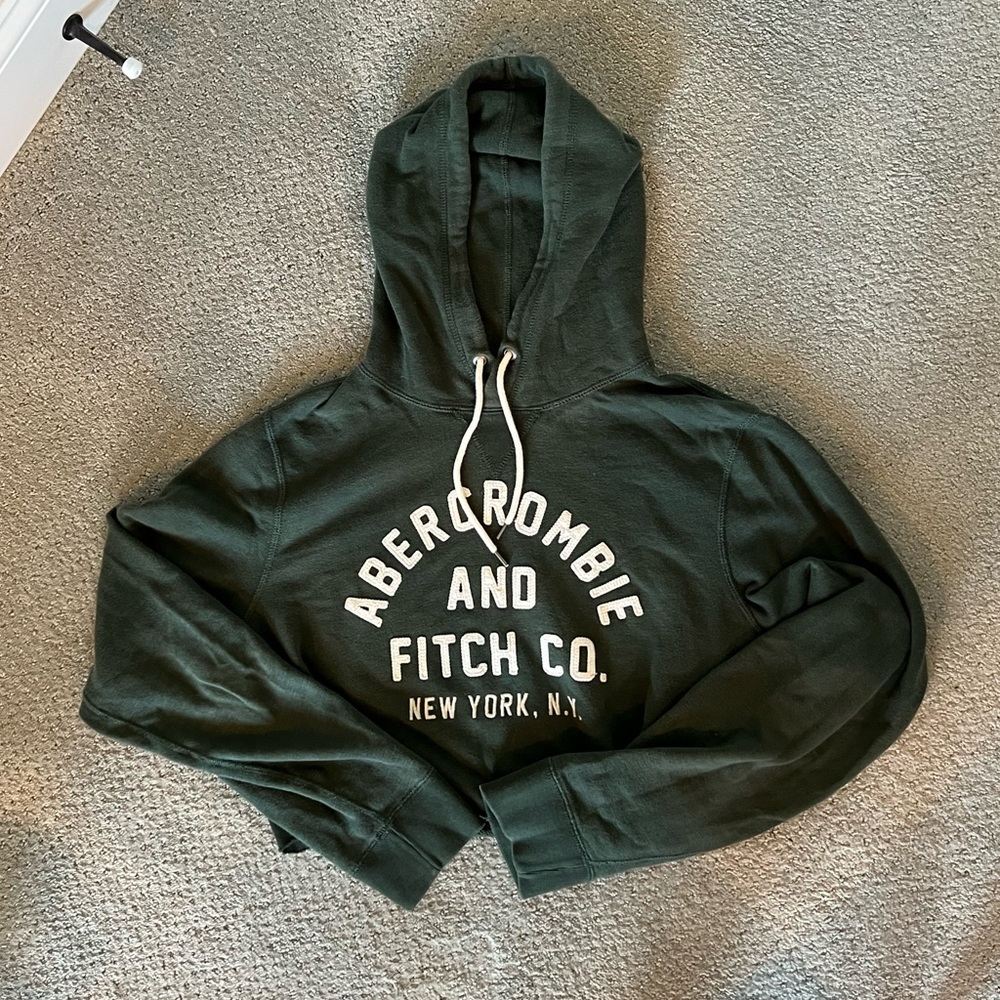 Abercrombie Cropped Green Sweatshirt